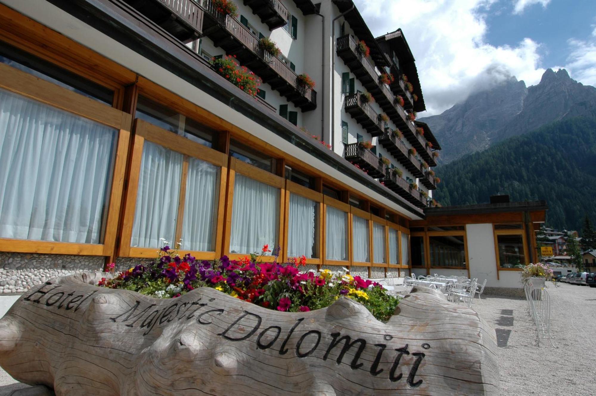 Th San Martino - Majestic Dolomiti Hotel 산마르티노디카스트로차 외부 사진